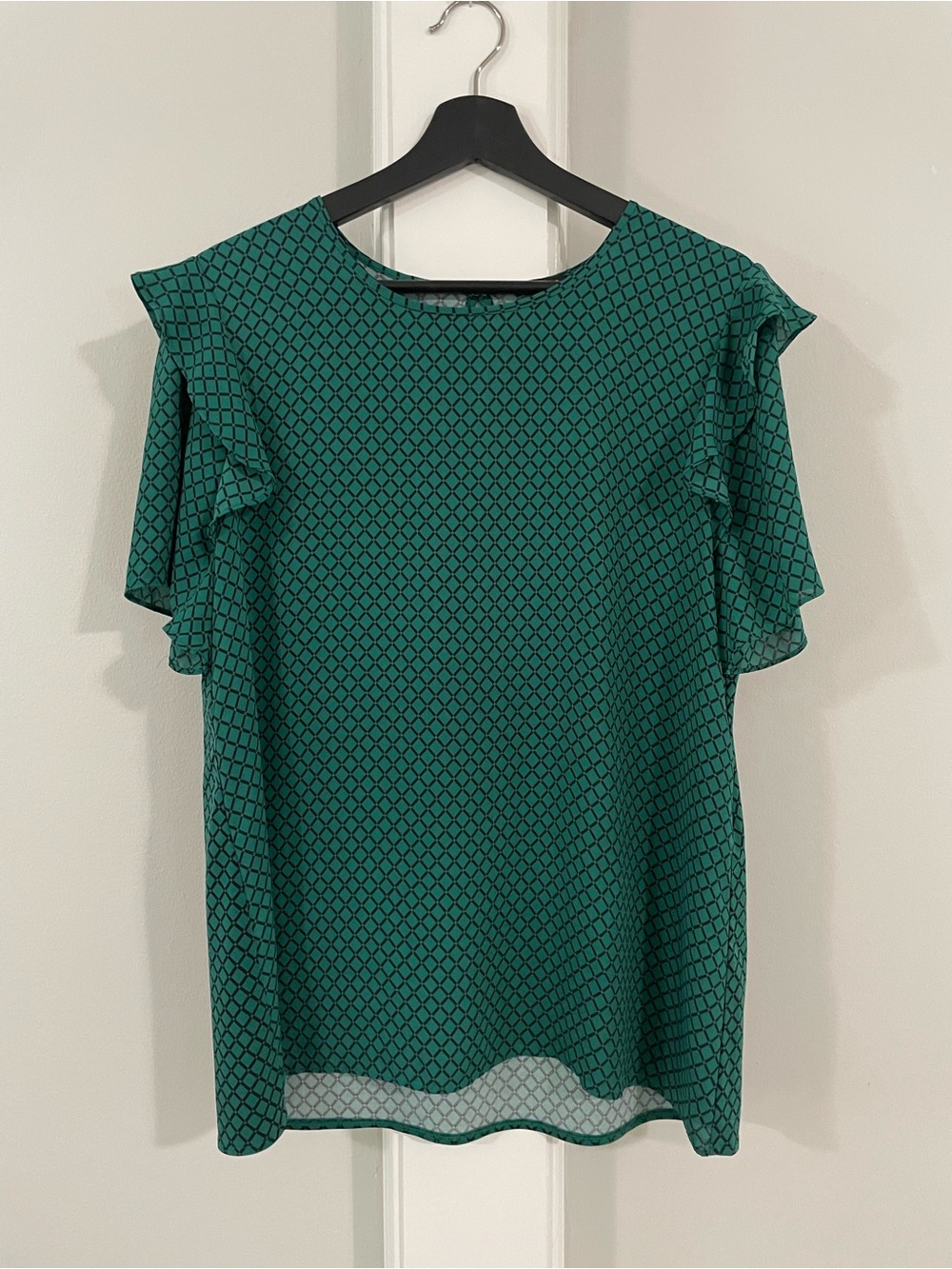 Ann Taylor Green Geometric Ruffle Sleeve Blouse, L